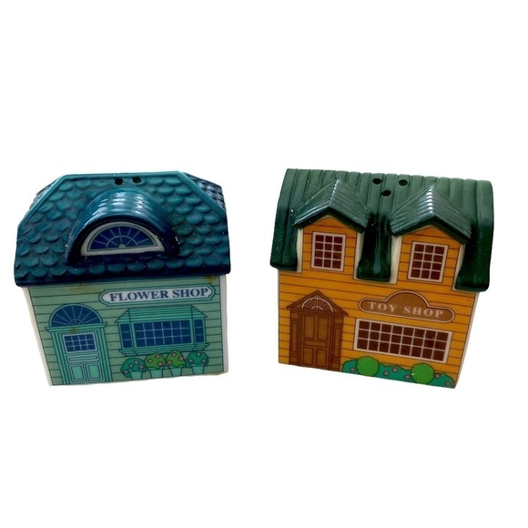 Department 56 Flower Shop and Toy Shop Salt and Pepper Shakers Vintage With Box - Picture 1 of 8